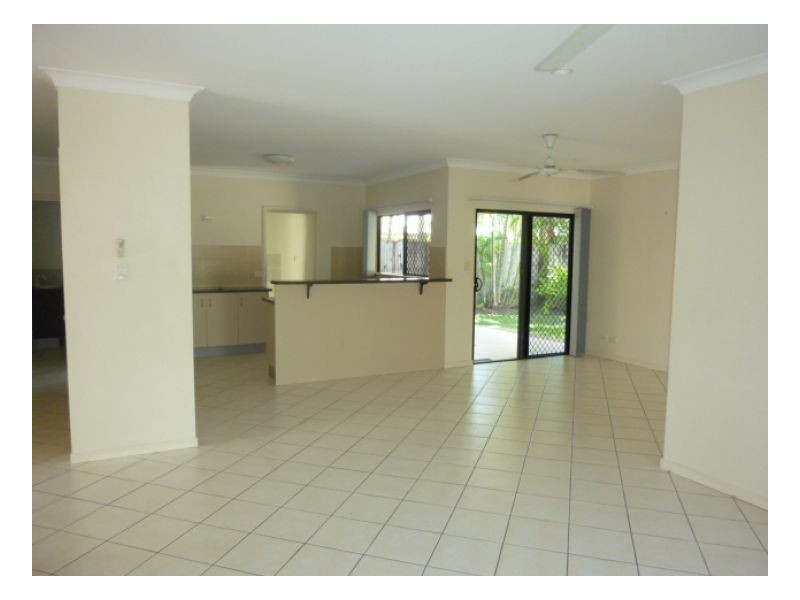 18 Narabeen Street, Kewarra Beach QLD 4879
