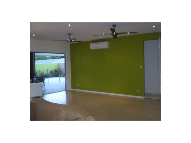 Clifton Beach QLD 4879