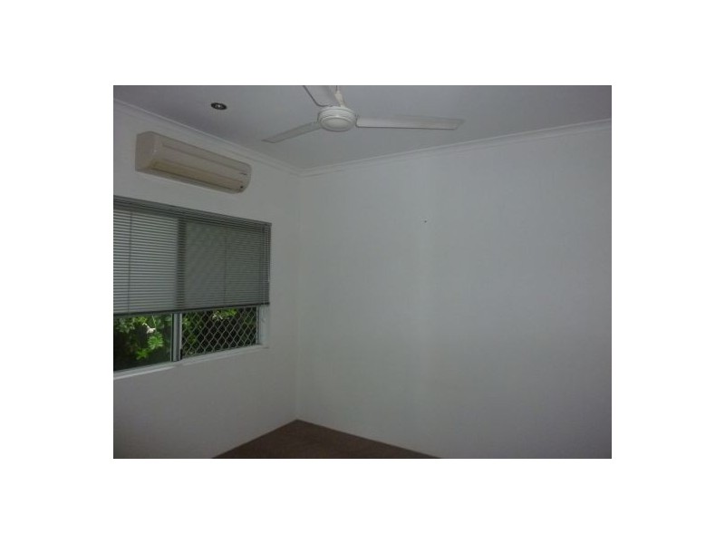 4  ELLWOOD CLOSE, Kewarra Beach QLD 4879