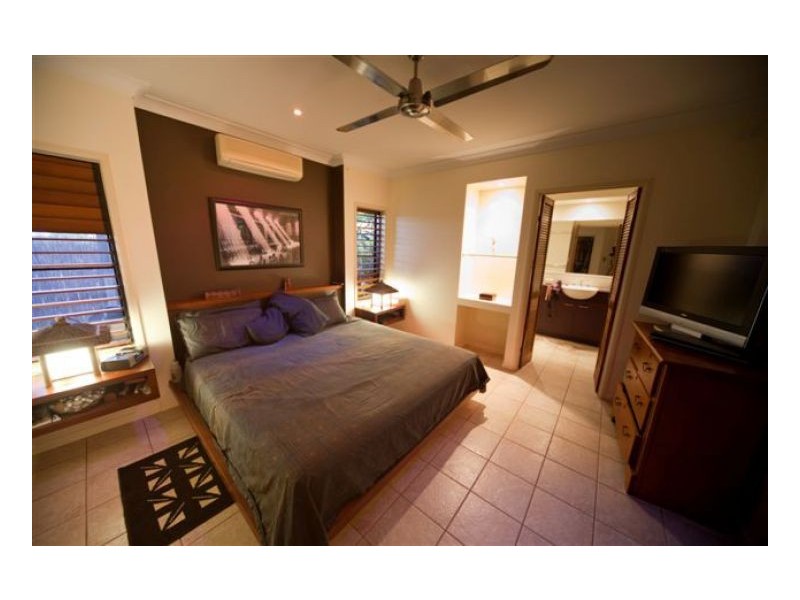14 TEEWAH CLOSE, Kewarra Beach QLD 4879