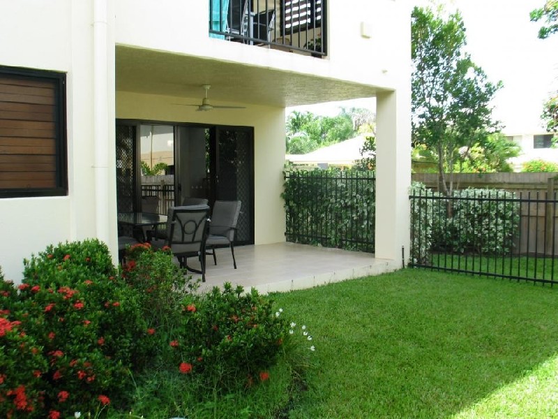 Trinity Beach QLD 4879