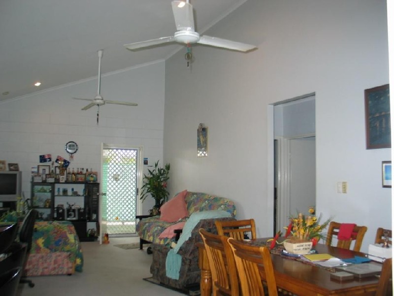 Kewarra Beach QLD 4879