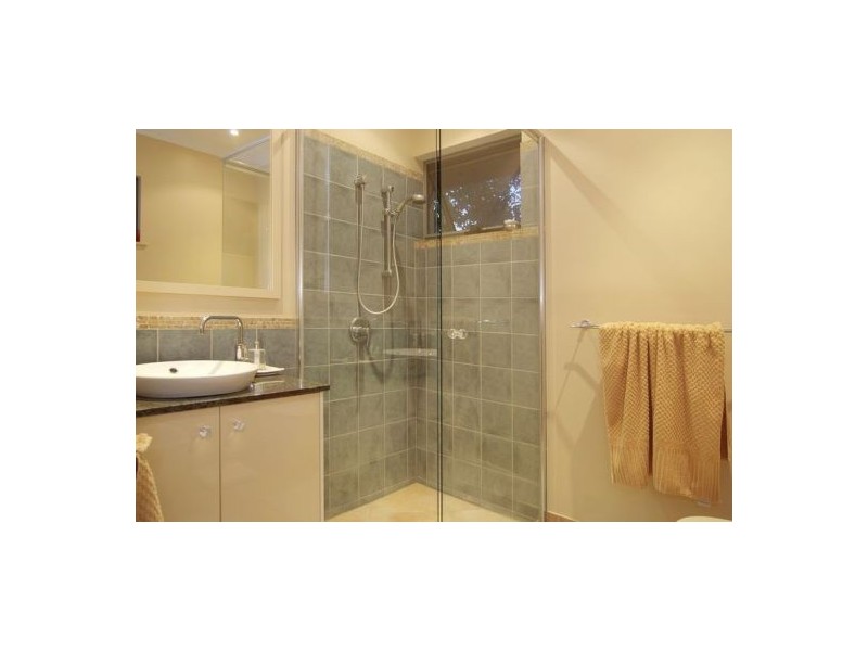 32 CASCADE AVE, Kewarra Beach QLD 4879