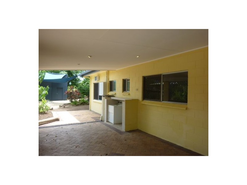 49 PERIWINKLE STREET, Trinity Beach QLD 4879