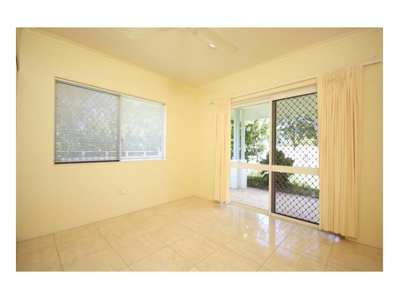 Kewarra Beach QLD 4879