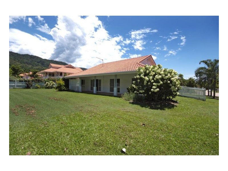 Kewarra Beach QLD 4879