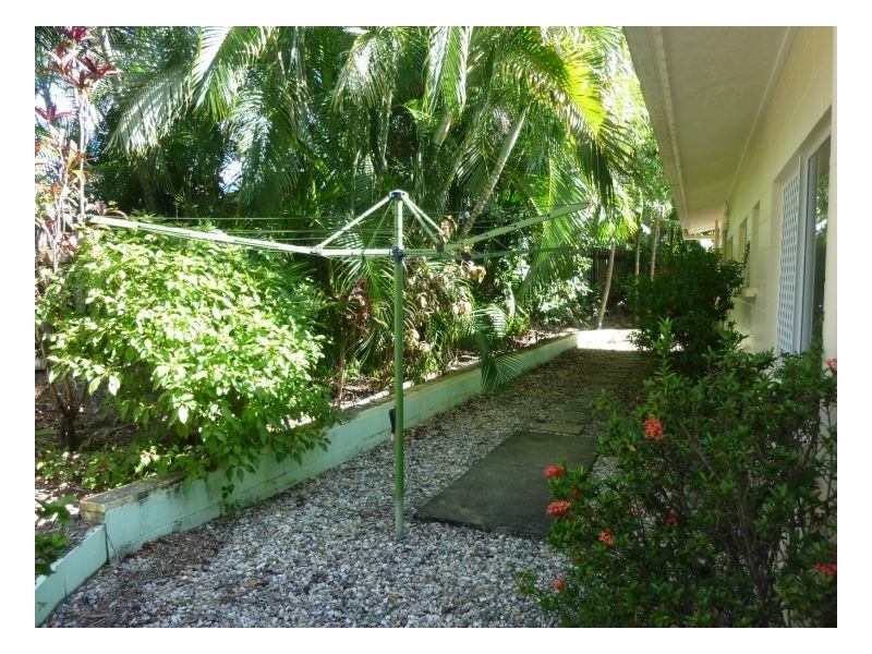 2/49 ALBATROSS STREET, Kewarra Beach QLD 4879