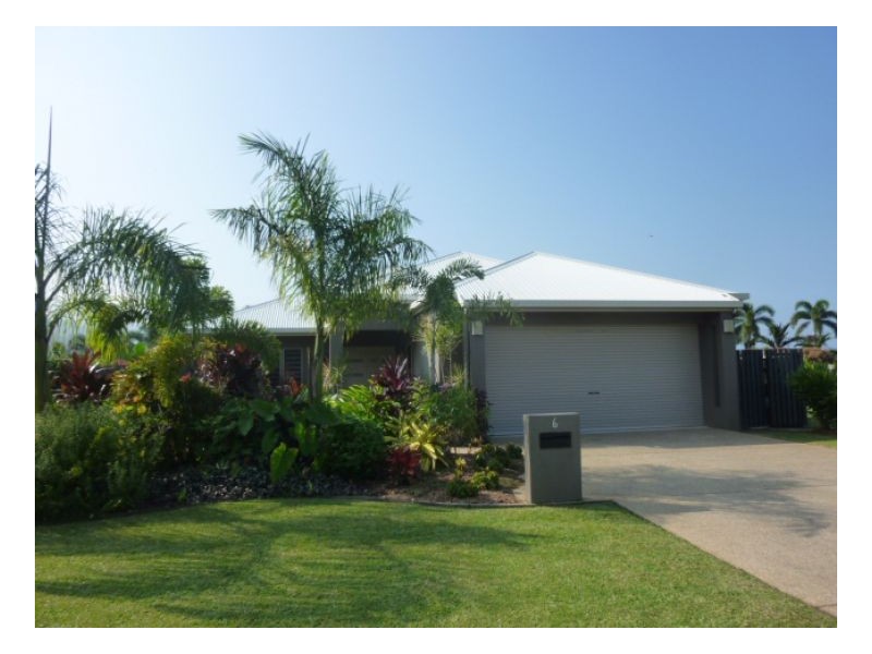 4 TANJONG CLOSE, Kewarra Beach QLD 4879
