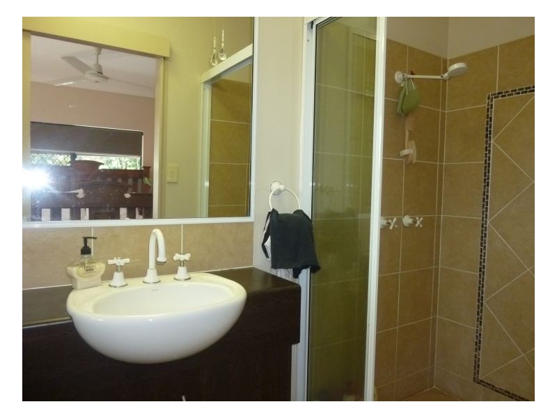 18 KIRRA CLOSE, Kewarra Beach QLD 4879