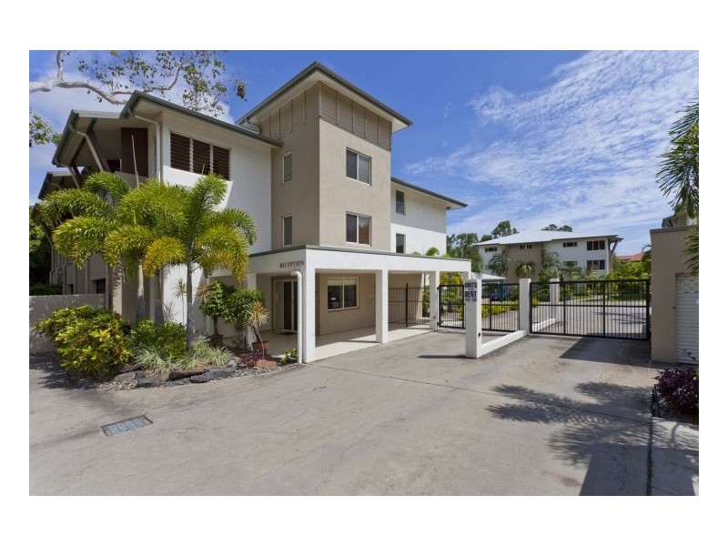 6/1804 CAPTAIN COOK HWY., Clifton Beach QLD 4879