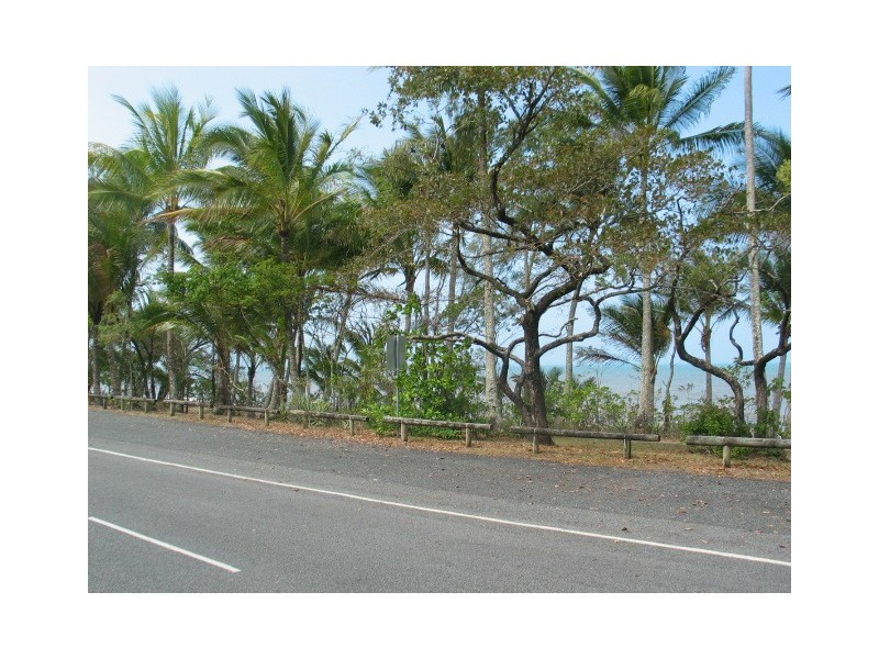 147 ARLINGTON ESPLANADE – CLIFTON BEACH, Cairns QLD 4870