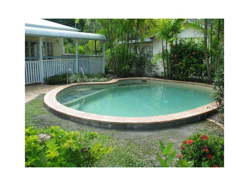147 ARLINGTON ESPLANADE – CLIFTON BEACH, Cairns QLD 4870
