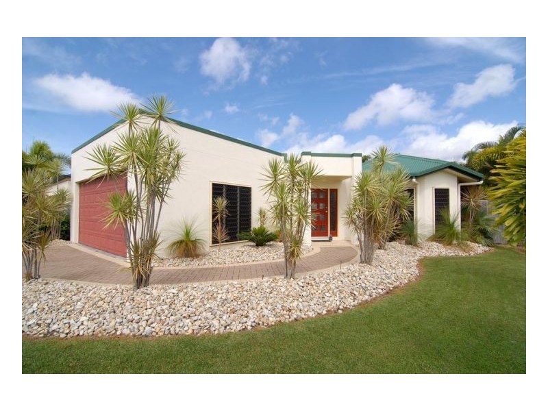 17 KIRRA CLOSE, Kewarra Beach QLD 4879