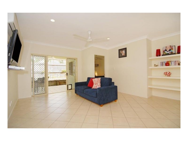 17 KIRRA CLOSE, Kewarra Beach QLD 4879