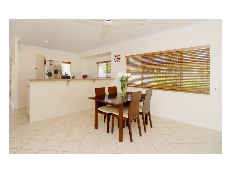 17 KIRRA CLOSE, Kewarra Beach QLD 4879