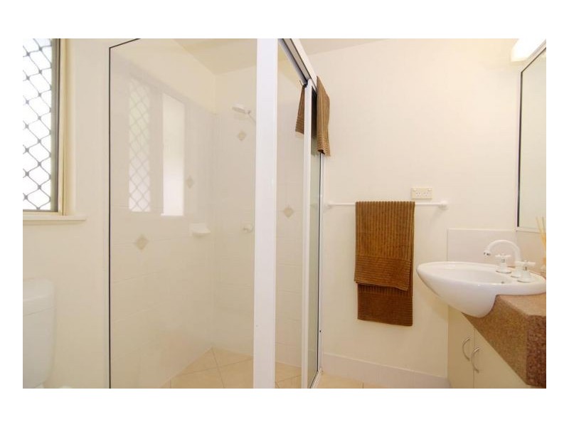 17 KIRRA CLOSE, Kewarra Beach QLD 4879