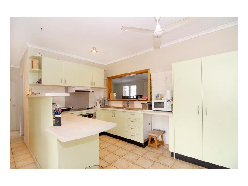 Kewarra Beach QLD 4879