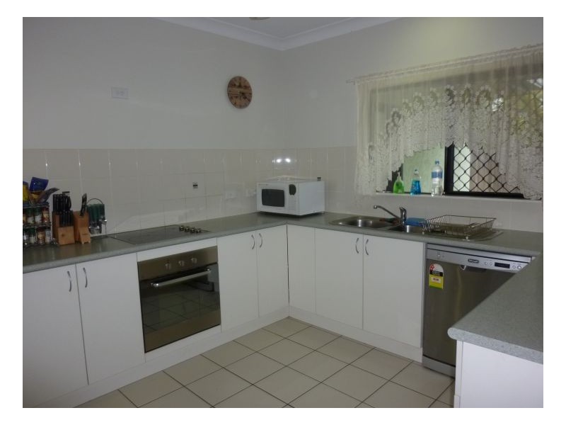 24 MONTEREY STREET, Kewarra Beach QLD 4879