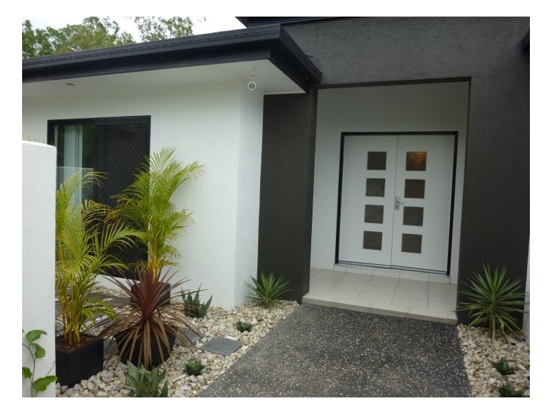 8 CORONADO STREET, Kewarra Beach QLD 4879