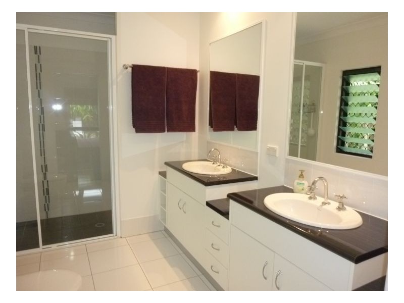 8 CORONADO STREET, Kewarra Beach QLD 4879
