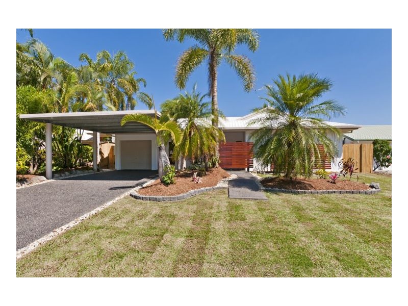 9 AVOCA CLOSE, Kewarra Beach QLD 4879