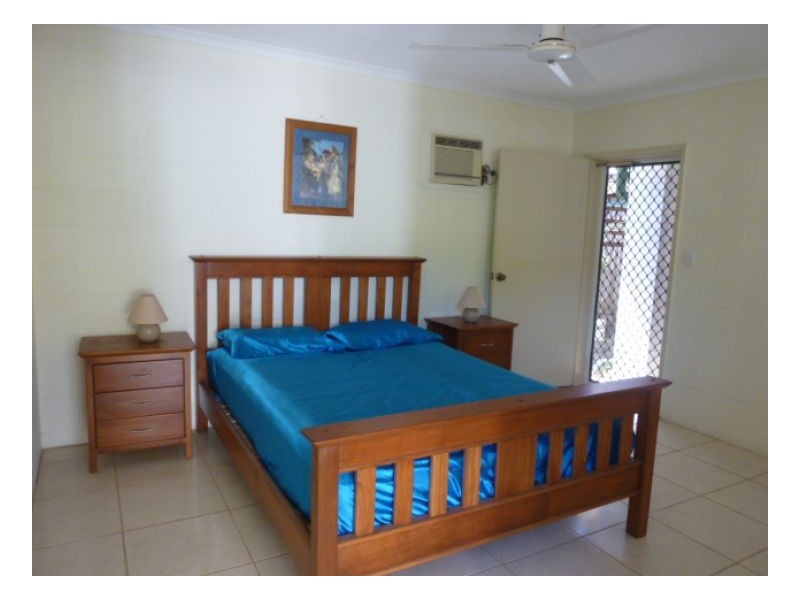 7 SURVEY STREET, Smithfield QLD 4878