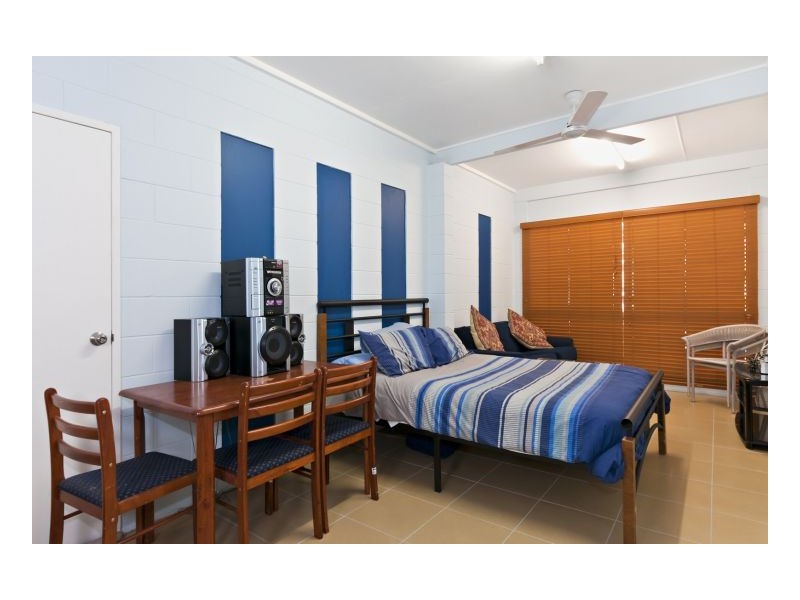 19 RUDDER STREET, Clifton Beach QLD 4879