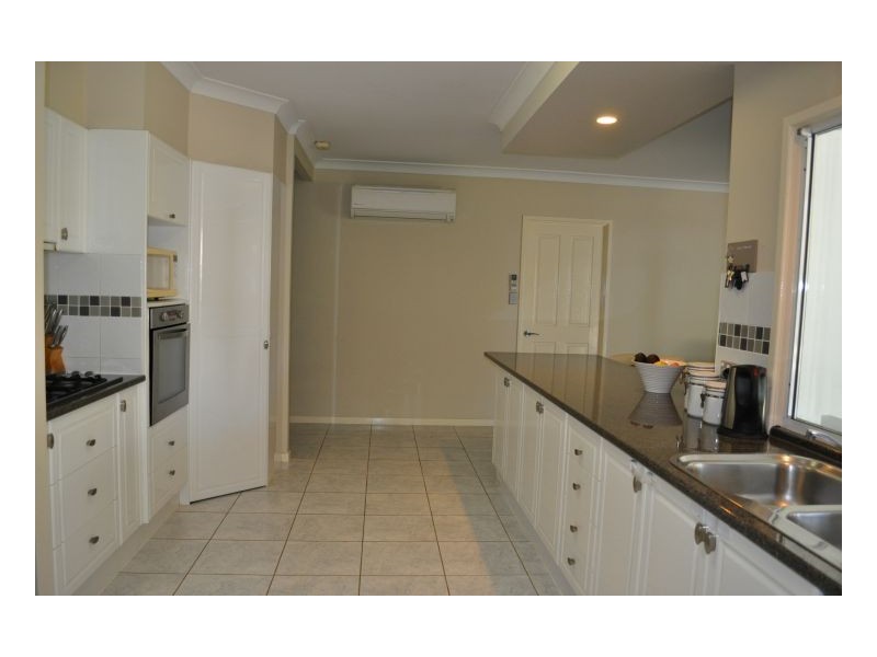 39 Clifton Rd, Clifton Beach QLD 4879