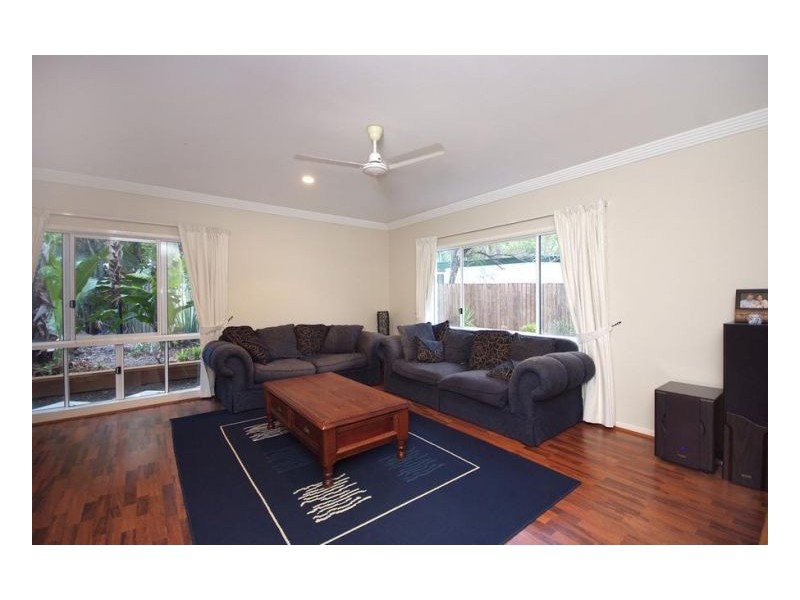 39 Clifton Rd, Clifton Beach QLD 4879