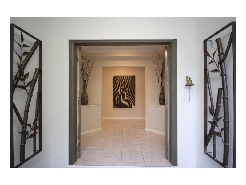 39 Clifton Rd, Clifton Beach QLD 4879