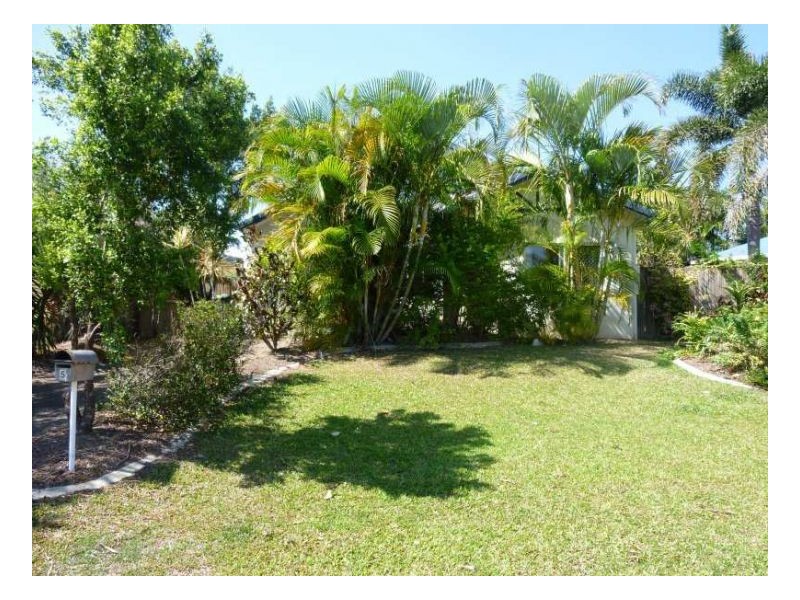 5 BELLS CLOSE, Kewarra Beach QLD 4879