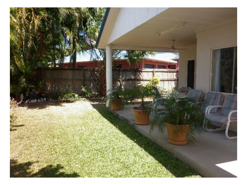 5 BELLS CLOSE, Kewarra Beach QLD 4879