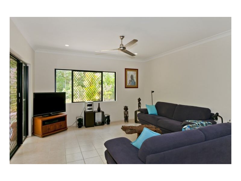 25 MONTEREY STREET, Kewarra Beach QLD 4879