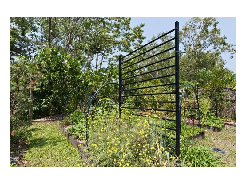 25 MONTEREY STREET, Kewarra Beach QLD 4879