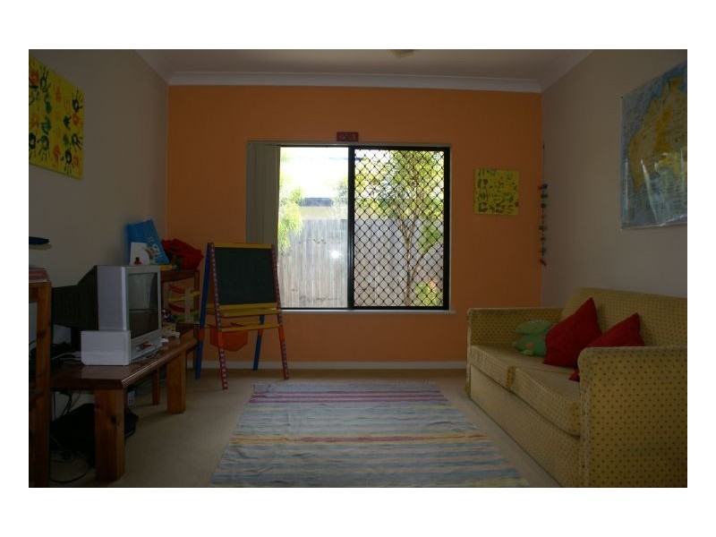 4 MONTEREY STREET, Kewarra Beach QLD 4879