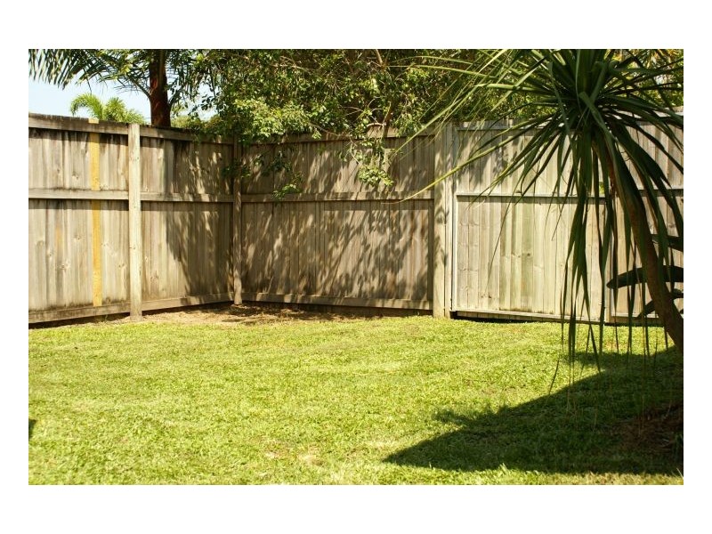 4 MONTEREY STREET, Kewarra Beach QLD 4879