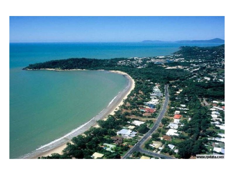 4 MONTEREY STREET, Kewarra Beach QLD 4879
