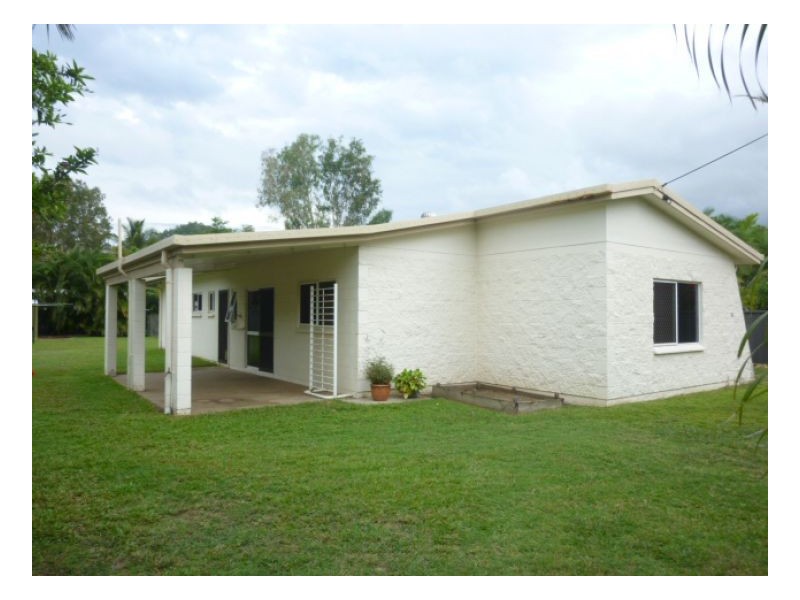 15 KATANDRA CLOSE, Trinity Beach QLD 4879