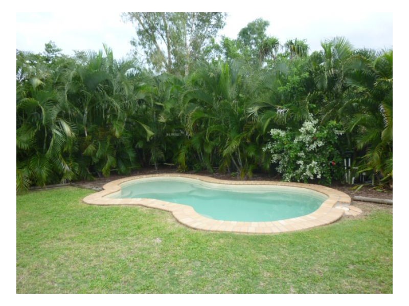 15 KATANDRA CLOSE, Trinity Beach QLD 4879