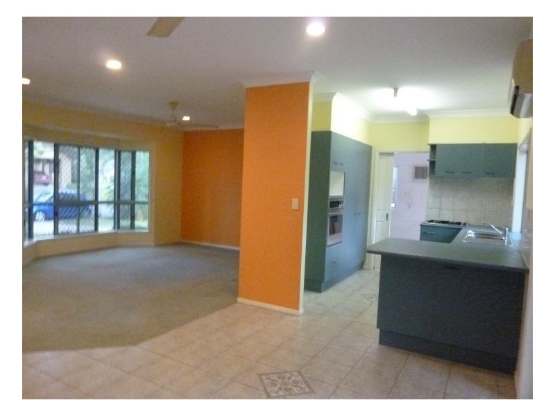 3 Greenford Cl, Brinsmead QLD 4870