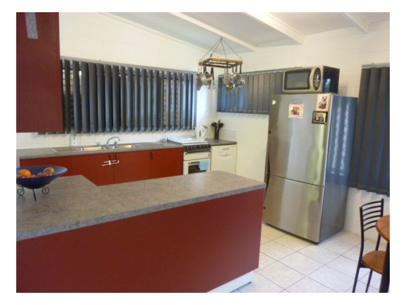 6 KATANDRA CLOSE, Trinity Beach QLD 4879