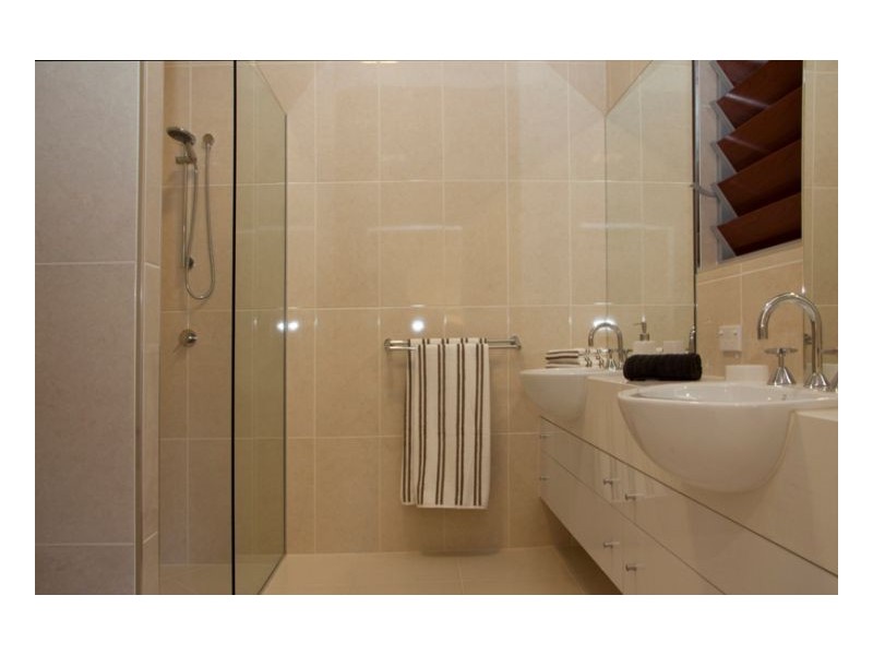 74 CASCADE BOULEVARD, Palm Cove QLD 4879