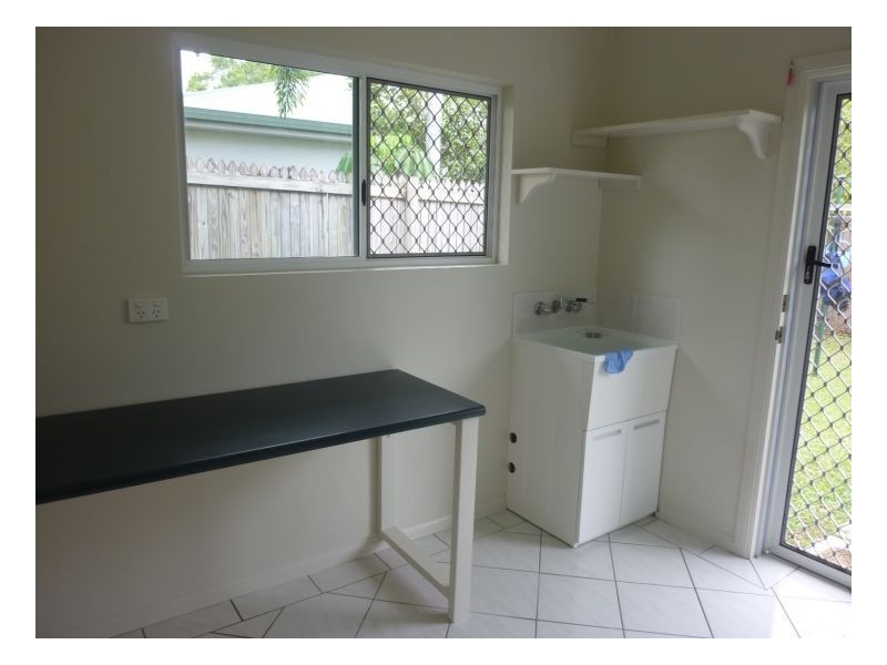 33 Cabarita Street, Kewarra Beach QLD 4879