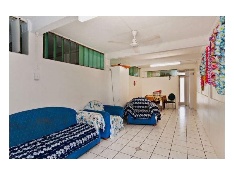 Westcourt QLD 4870