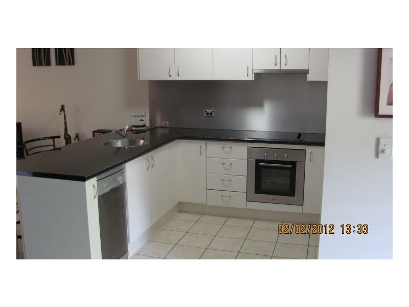 6 65-73 Cedar Rd, Palm Cove QLD 4879