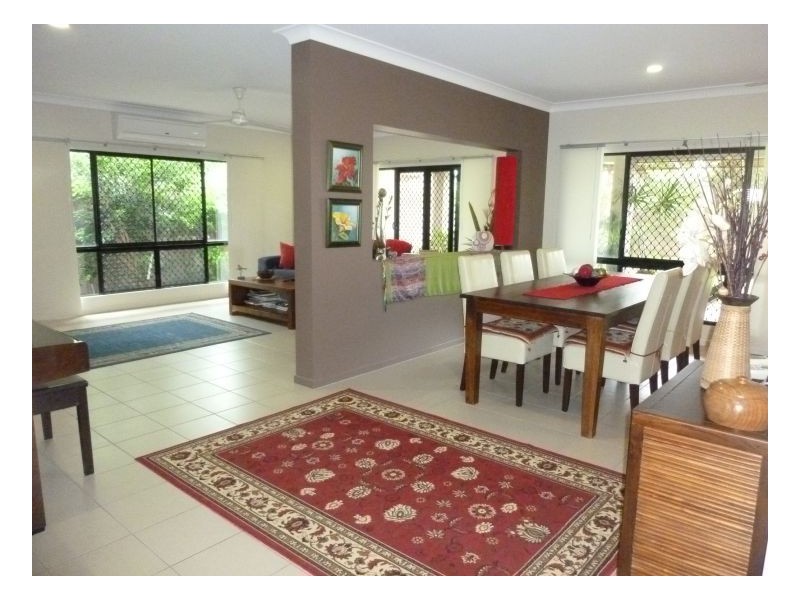 4  IMOOYA PLACE, Trinity Park QLD 4879