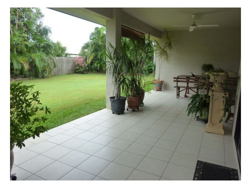 4  IMOOYA PLACE, Trinity Park QLD 4879