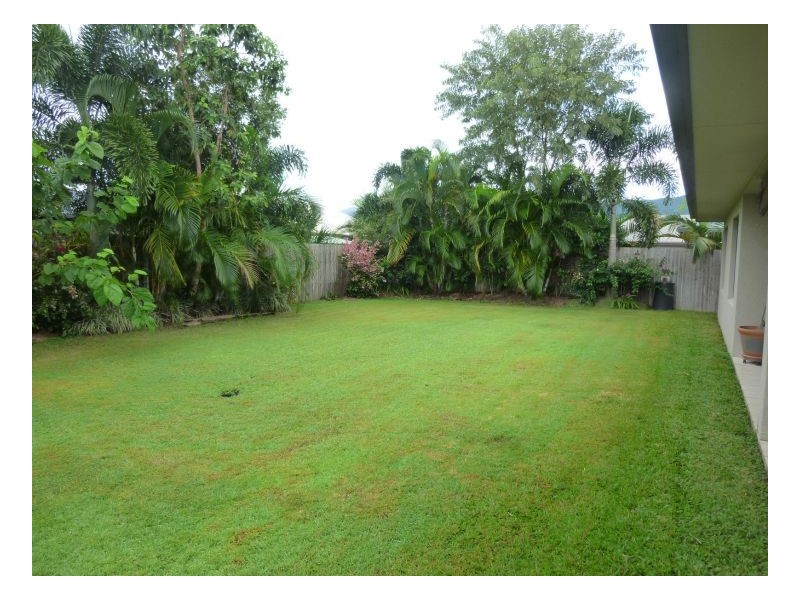 4  IMOOYA PLACE, Trinity Park QLD 4879