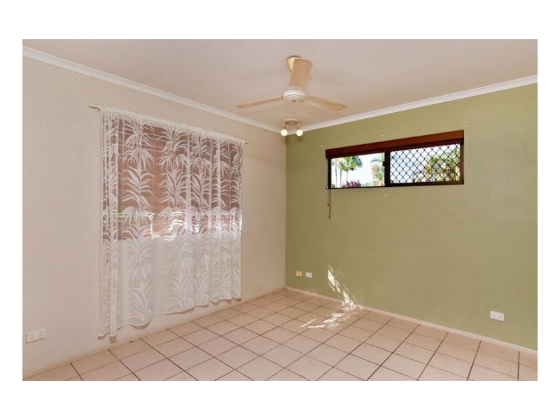 1 & 2/39 GANNET STREET, Kewarra Beach QLD 4879