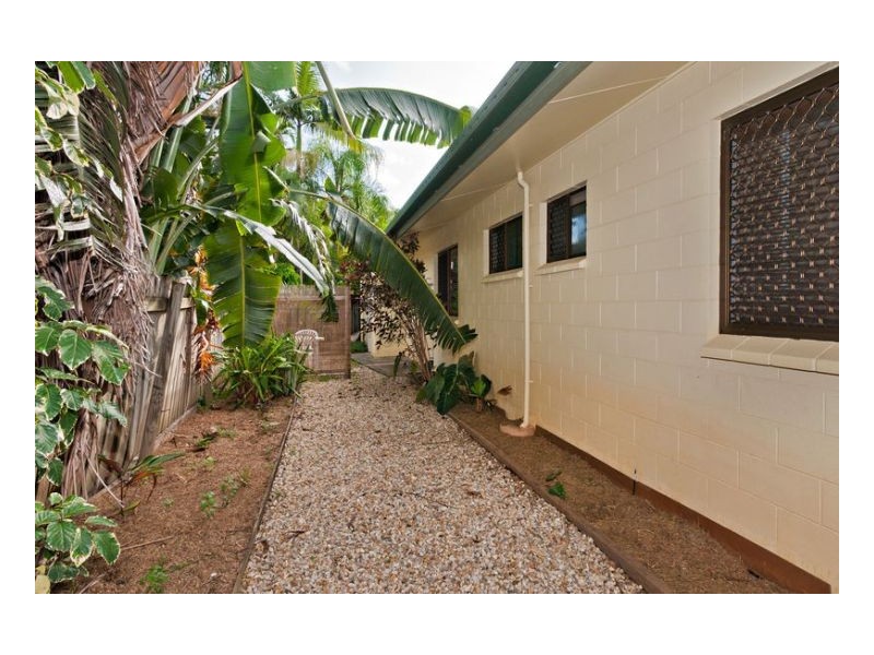 1 & 2/39 GANNET STREET, Kewarra Beach QLD 4879